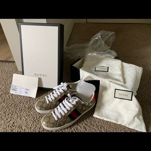 Gucci sneakers